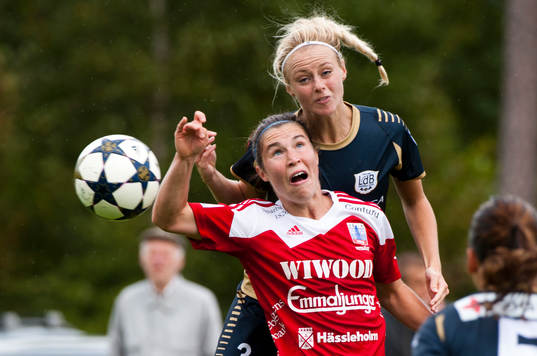Jane Ross i nick duellen med Amanda Ilestedt