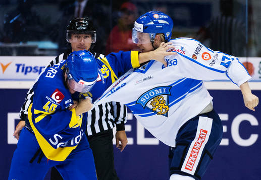 Sveriges Pär Arlbrandt i slagsmål med Finlands Ville