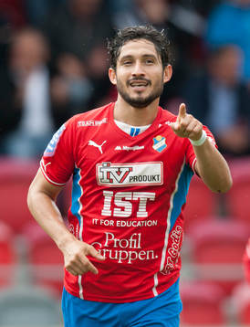 1-0 Pablo Pinones Arce, Öster,  i
