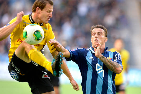 Elfsborgs Daniel Mobaeck  och Djurgårdens Erton Fejzullahu