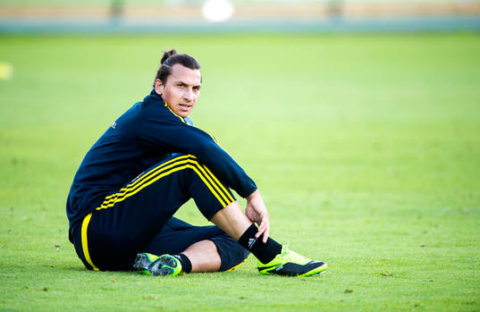 Sveriges Zlatan Ibrahimovic tränar på Kaknäs
