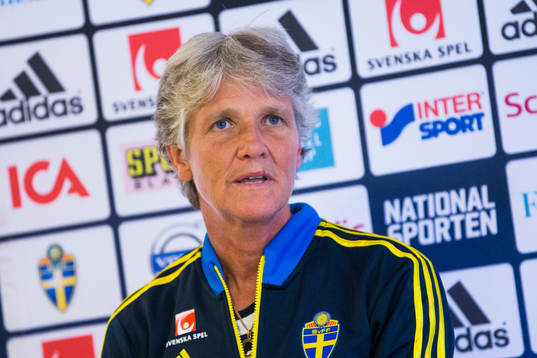 Sveriges förbundskapten Pia Sundhage pressenterar