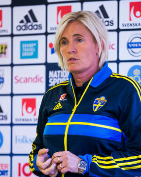 Sveriges assisterande förbundskapten Lilie Persson