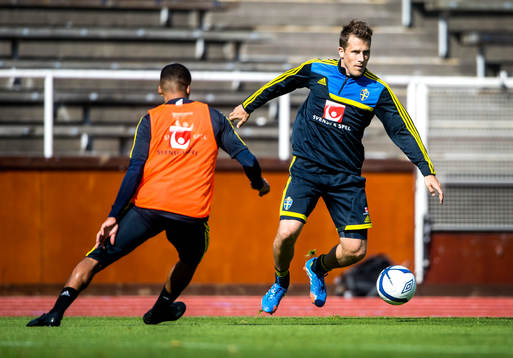 Sveriges Tobias Hysén tränar på Stockholm Stadion