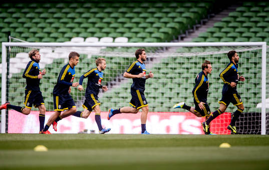 Sveriges Mikael Antonsson, Alexander Kacaniklic, Adam