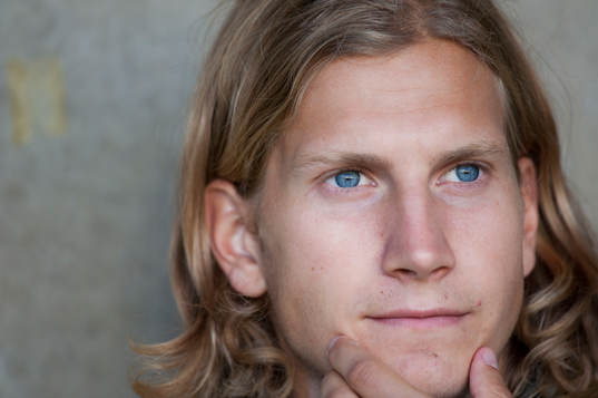 Oliver Silverholt, Sverige