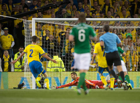 Sveriges målvakt Andreas Isaksson i fotbolls VM-kval