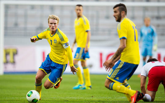 Sveriges Oscar Hiljemark i kvalmatchen till u21-EM mellan