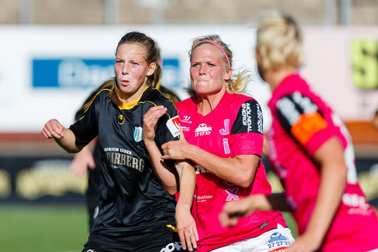 Kopparberg Göteborgs Amanda Edgren och Jitex Kathlene