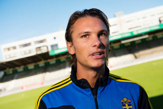 Albin Ekdal blir intervjuad