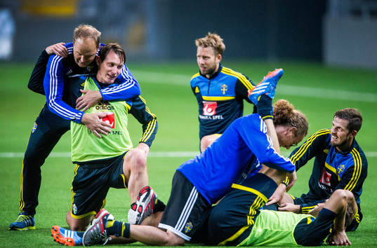 Sveriges Kim Källström, Adam Johansson, Per Nilsson och