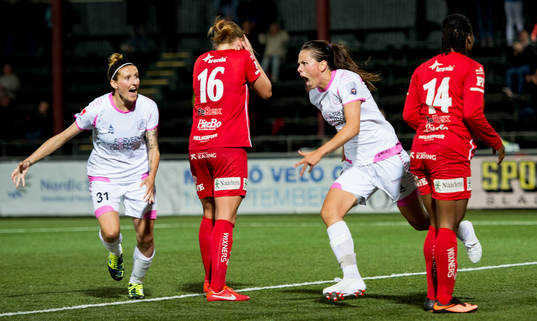 LdB Malmös Anja Mittag jublar när Sara Björk