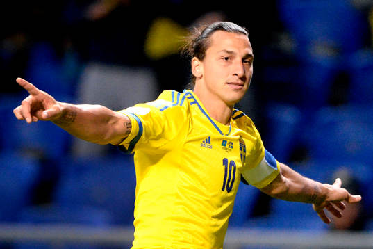 Sveriges Zlatan Ibrahimovic jublar