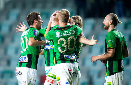 Gais Marcus Översjö jublar