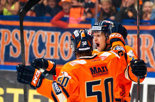 Växjös Jani Lajunen ishockeymatchen i SHL mellan Växjö