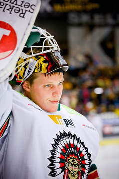 Frölundas målvakt Lars Johansson deppar