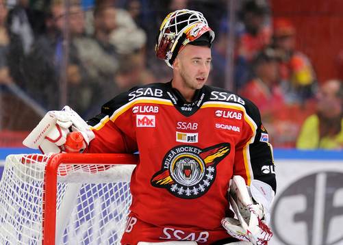 Luleås målvakt David Rautio utan mask
