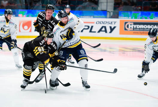 s Victor Ahlström sträcker sig