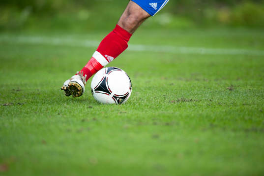 Småklubbsfotboll, idyllisk idrottsplats, Fot, fotbollssko,