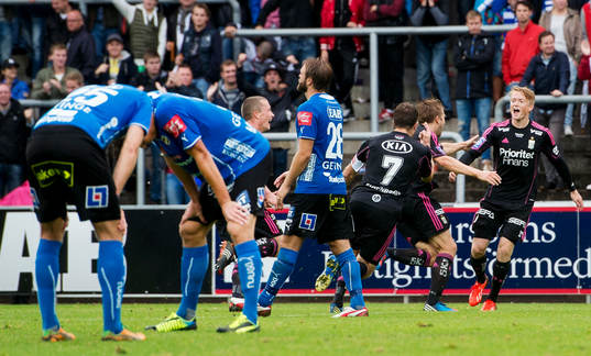 IFK Göteborgs Sam Larsson gör 0-1 på övertid och jublar