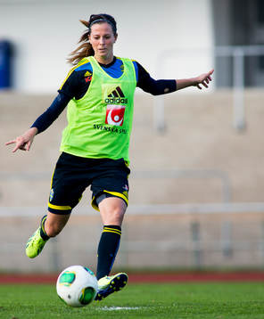 Lotta Schelin