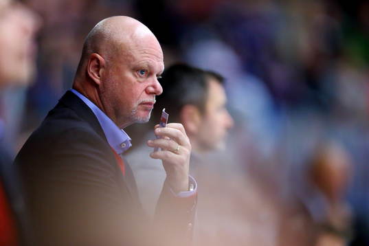 Linköpings tränare Roger Melin i matchen mellan
