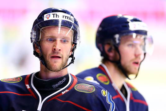 Linköpings Sebastian Karlsson i matchen mellan Linköping