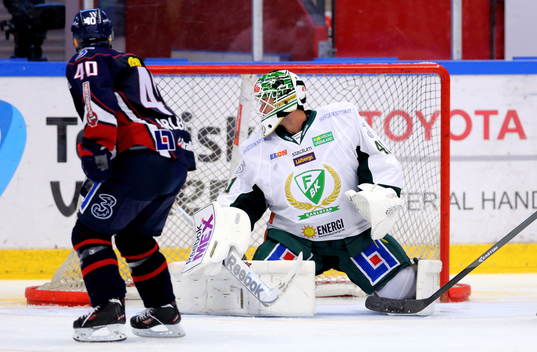 Mål 2-2 av Linköpings Pär Arlbrandt i matchen mellan