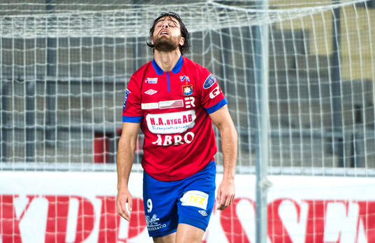 Örgrytes George Mourad bränner ett friläge och deppar