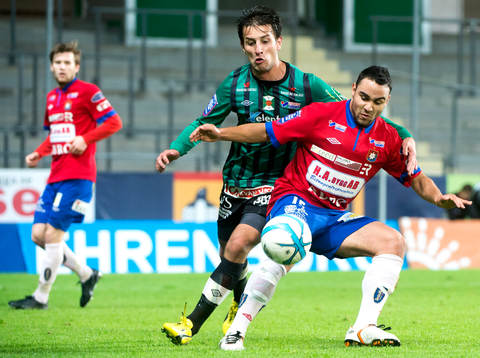 Örgrytes Richard Yarsuvat håller undan för Varbergs