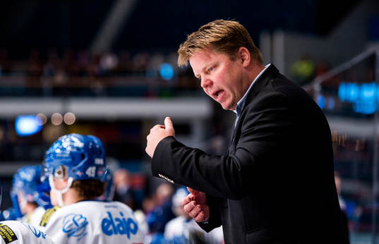 Oskarshamns assisterande tränare Michael Larsson