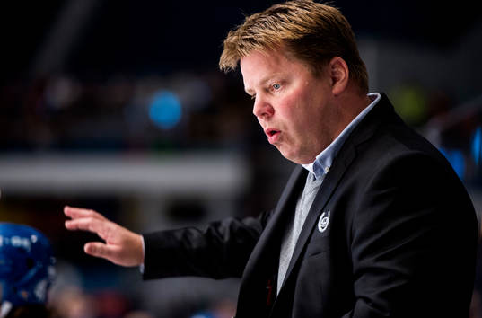 Oskarshamns assisterande tränare Michael Larsson