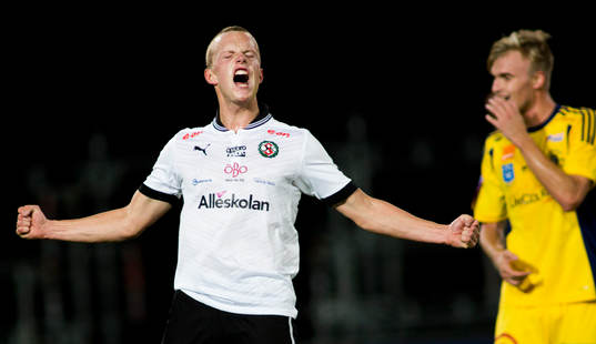 Bläddra bland fler bilder av Fotboll, Superettan, Ängelholm - Örebro