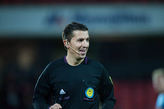 Bojan Pandzic, domare, i