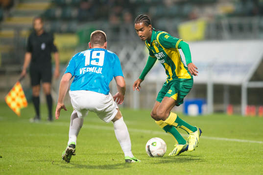 Bläddra bland fler bilder av Fotboll, Holländska Ligan, ADO Den Haag - NEC Nijmegen