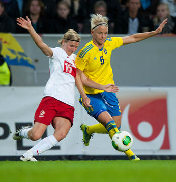 Nilla Fischer, Sverige och Agnieszka Winczo, Polen
