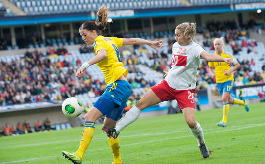 Lotta Schelin, Sverige