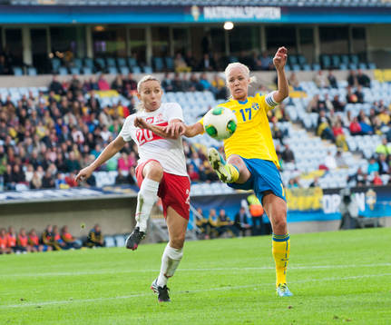 Caroline Seger, Sverige