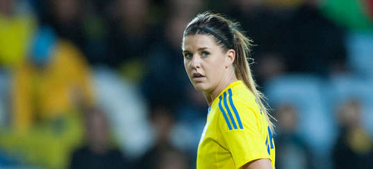Olivia Schough, Sverige