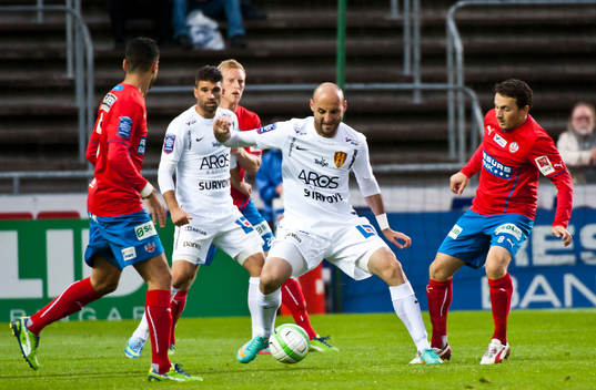 Syrianskas Dinko Felic och Helsingborgs IF Ardian Gashi