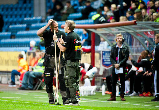 Olympia personal har justerat  fotbollsplan