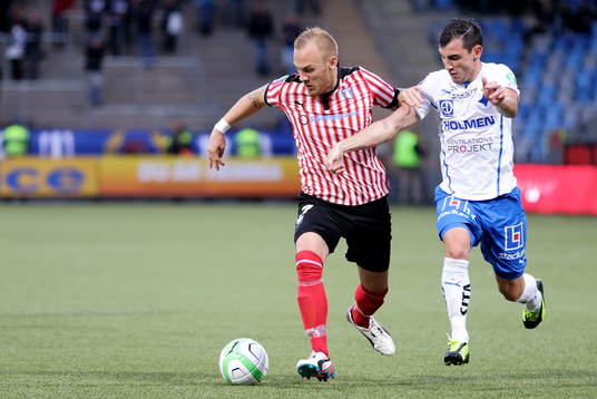 Malmös Magnus Eriksson och Norrköpings Nikola Tkalcic i
