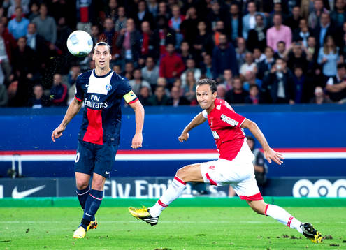 PSGs Zlatan Ibrahimovic Monacos Ricardo Carvalho och