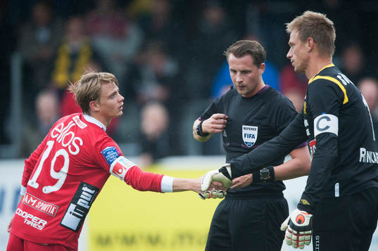 Fair play, domain Andreas Ekberg ser till att Simon