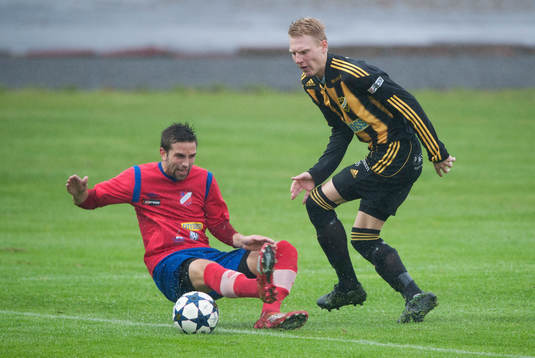 Bläddra bland fler bilder av Fotboll, division 3, IFK Hässleholm - Höganäs
