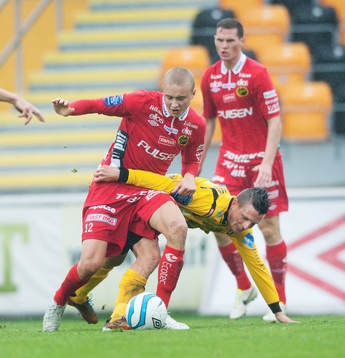 Elfsborgs mittbackar Sebastian Holmén och Jon Jönsson