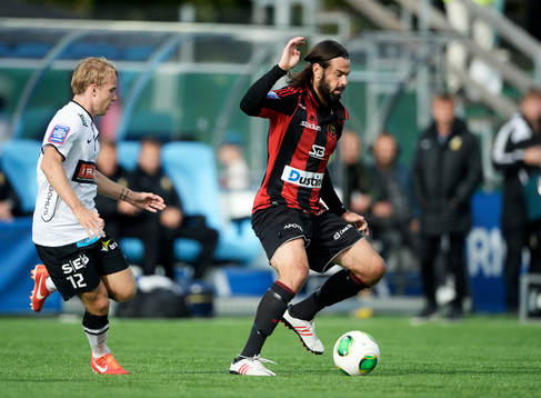 Brommapojkarnas Andreas Eriksson, och Häckens Oscar Lewicki