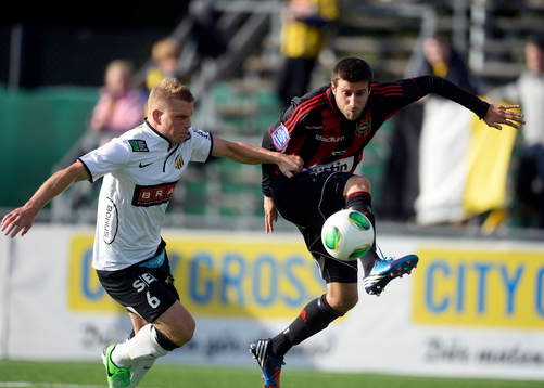 Brommapojkarnas Gabriel Özkan, och H