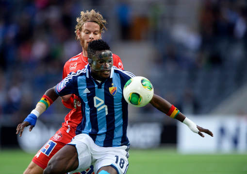 Åtvidabergs Oscar Möller och Djurgårdens Daniel Amartey