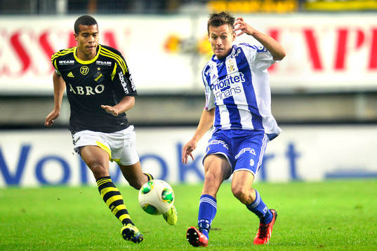 IFK Göteborgs Lasse Vibe och AIKs Robin Quaison